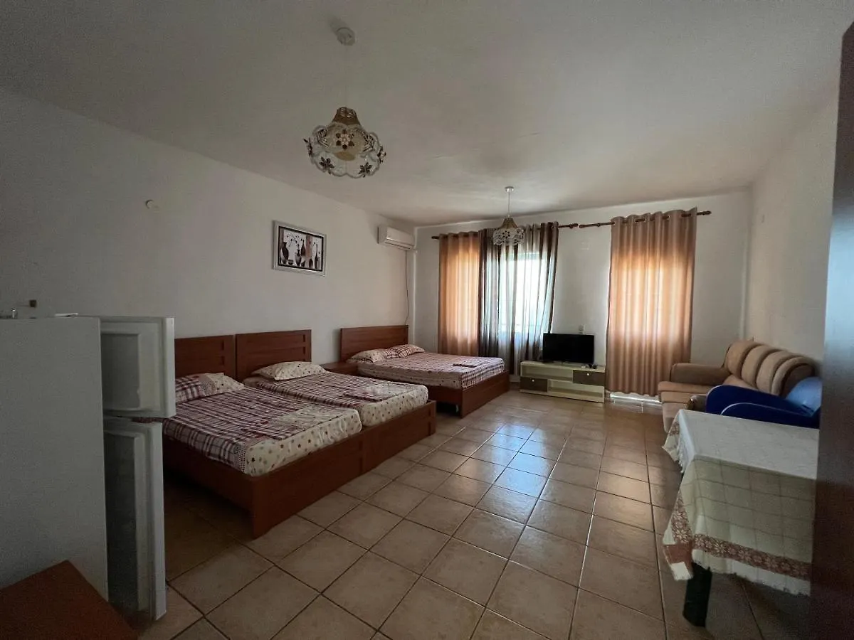 בית הארחה שקודר Zaganjori Guesthouse